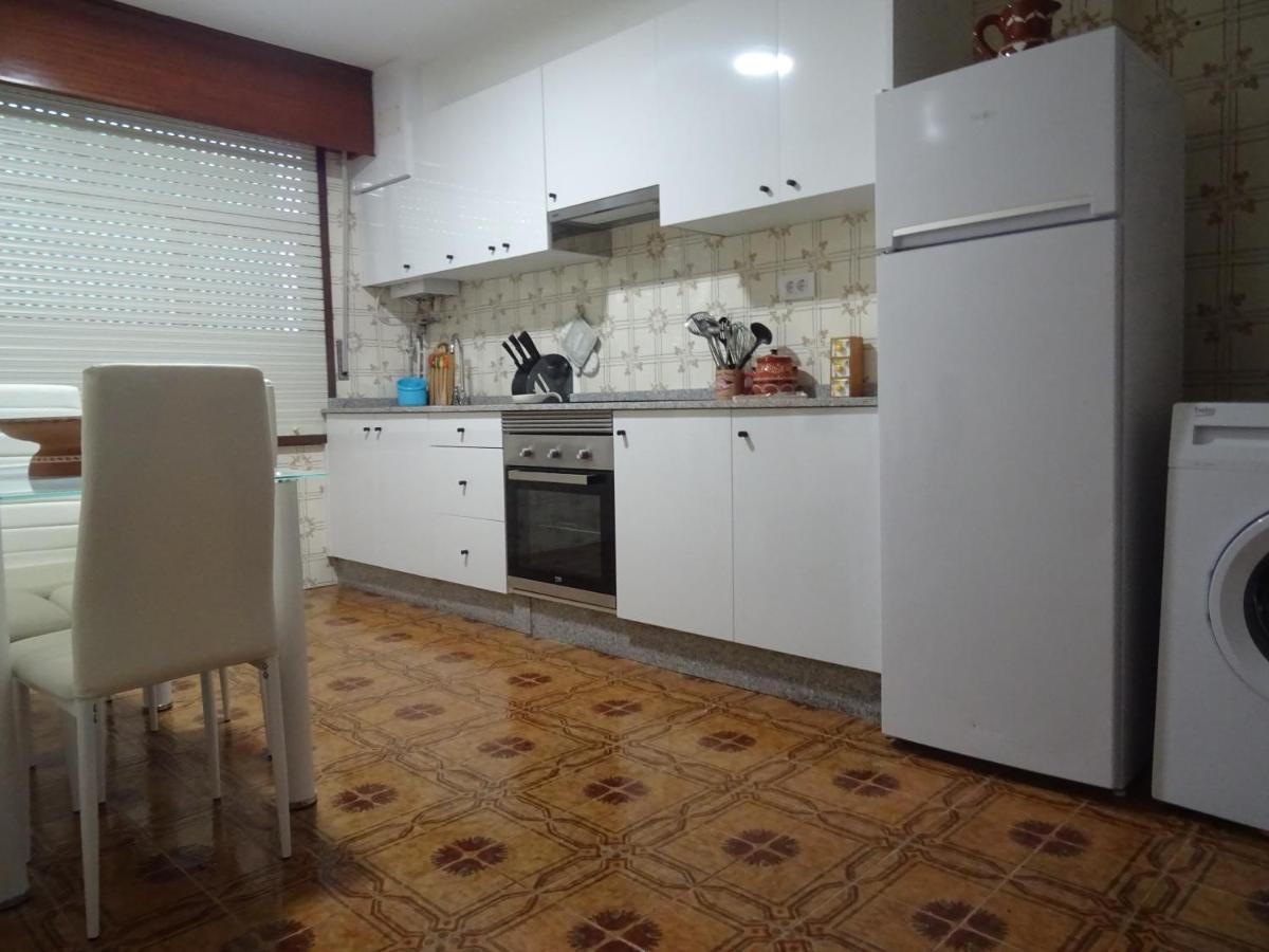Piso En Centro Urbano De Puentedeume Con Terraza Lägenhet Exteriör bild